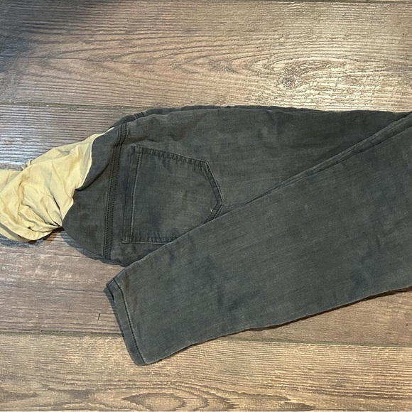 Stretchy maternity jeggings - Picture 3 of 3